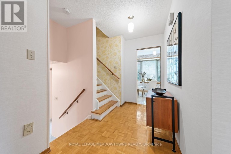 38 JASPER CRESCENT, Brampton (Northgate), Ontario, L6S2G2