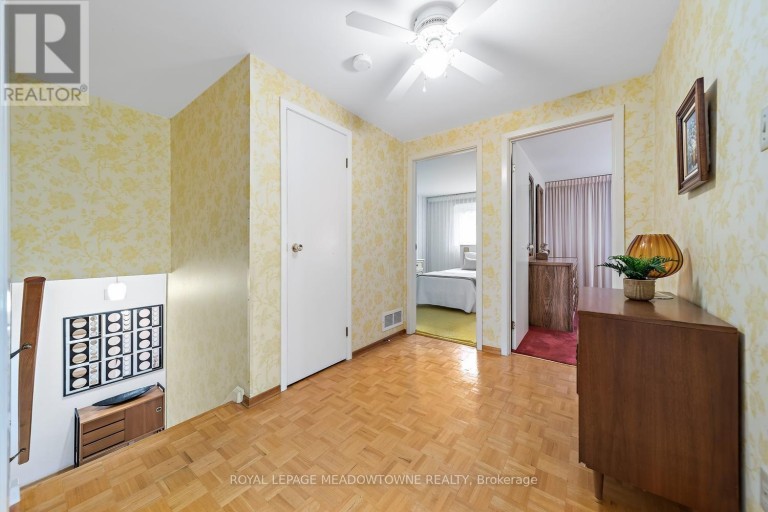 38 JASPER CRESCENT, Brampton (Northgate), Ontario, L6S2G2