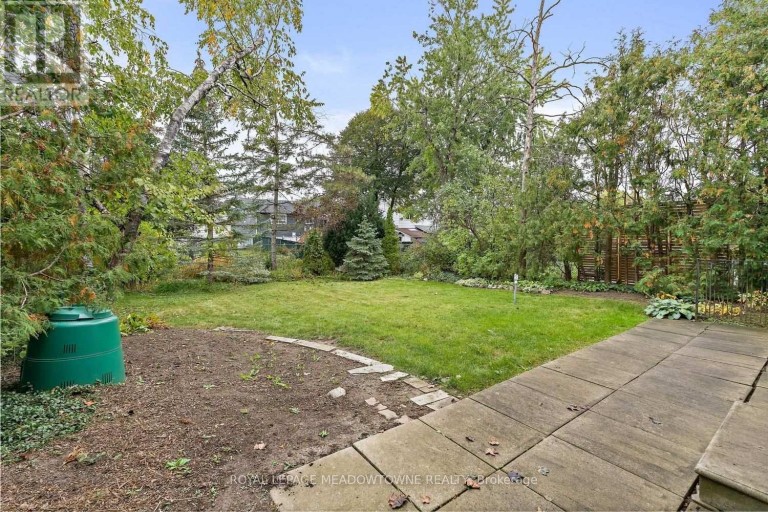 38 JASPER CRESCENT, Brampton (Northgate), Ontario, L6S2G2