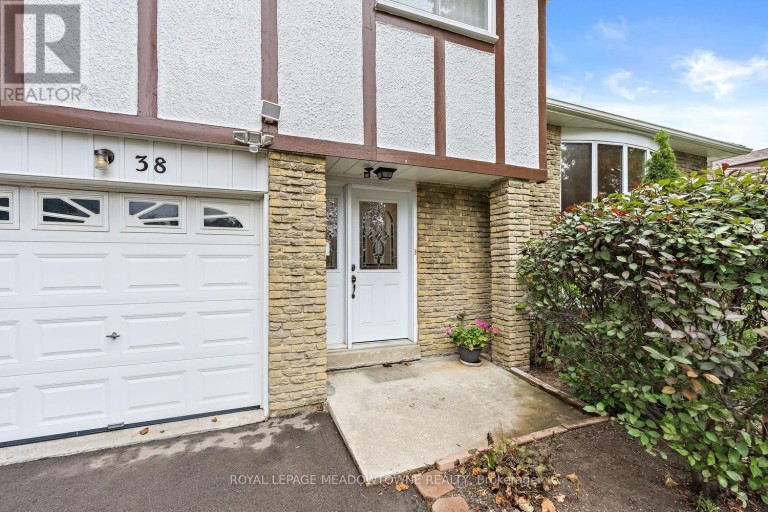 38 JASPER CRESCENT, Brampton (Northgate), Ontario, L6S2G2
