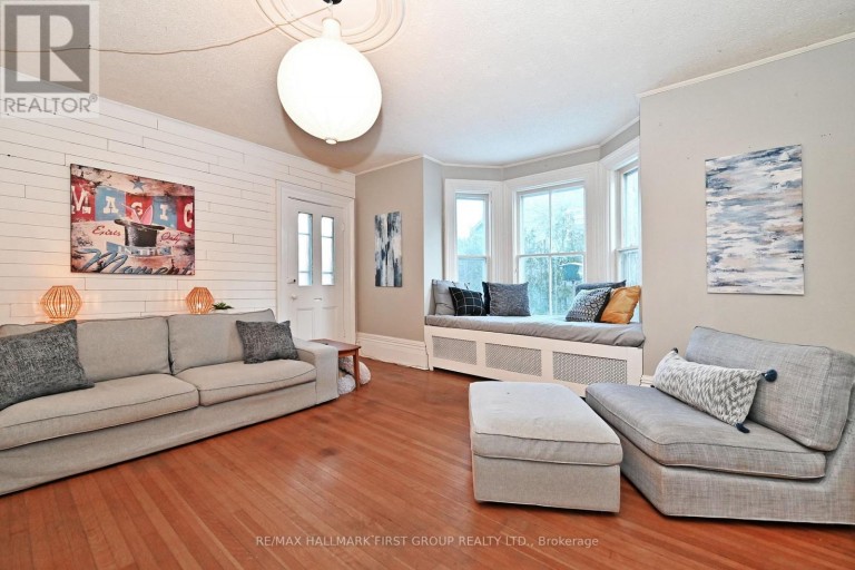 90 BROWN STREET, Port Hope, Ontario, L1A3E3