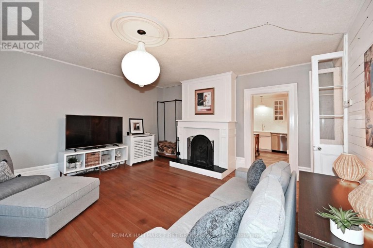 90 BROWN STREET, Port Hope, Ontario, L1A3E3