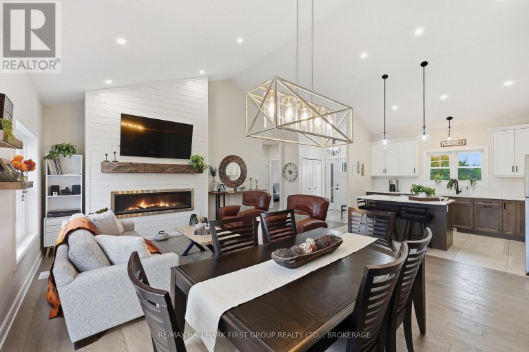 6909 BATTERSEA ROAD, Frontenac (Frontenac South), Ontario, K0H1H0