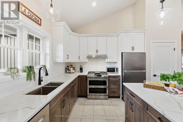 6909 BATTERSEA ROAD, Frontenac (Frontenac South), Ontario, K0H1H0