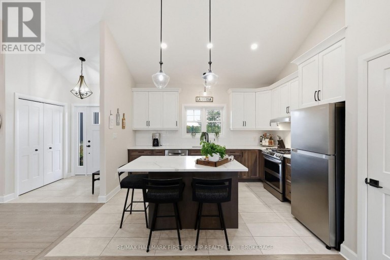 6909 BATTERSEA ROAD, Frontenac (Frontenac South), Ontario, K0H1H0