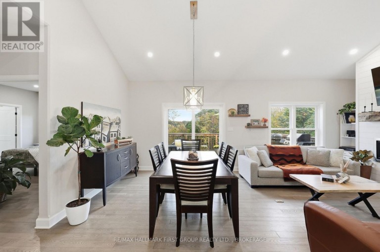 6909 BATTERSEA ROAD, Frontenac (Frontenac South), Ontario, K0H1H0