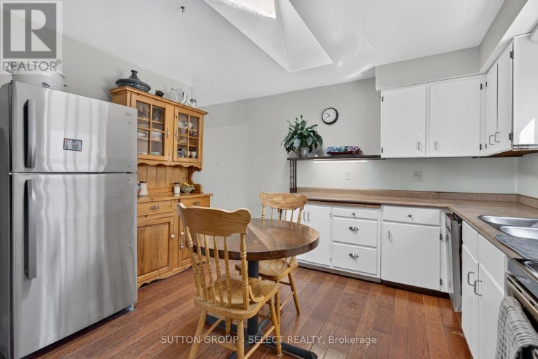 280 CHARLOTTE STREET, Central Elgin (Port Stanley), Ontario, N5L1A8