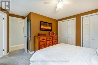 31 BUSH STREET Collingwood Ontario photo 32