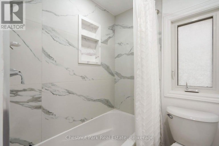 31 BUSH STREET, Collingwood, Ontario, L9Y4T1