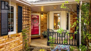 31 BUSH STREET Collingwood Ontario photo 5