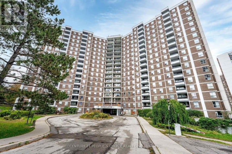 809 - 10 EDGECLIFFE GOLFWAY, Toronto (Flemingdon Park), Ontario, M3C3A3