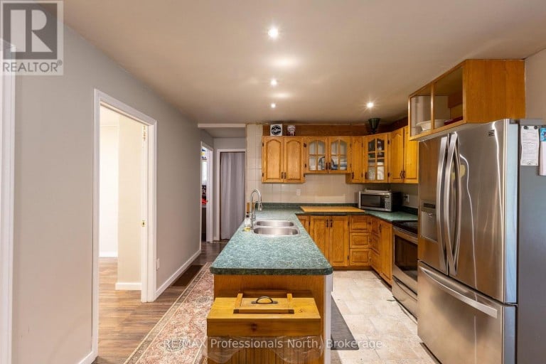 1010 MAHAFFY COURT, Minden Hills (Minden), Ontario, K0M2K0