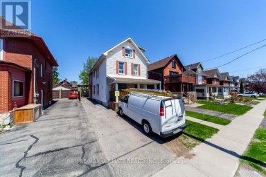 128 ELGIN STREET E Oshawa (O'Neill) Ontario photo 1