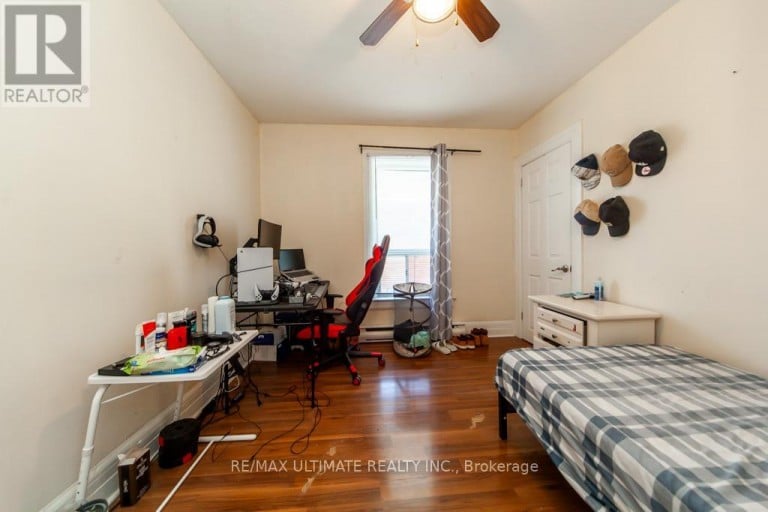 128 ELGIN STREET E, Oshawa (O'Neill), Ontario, L1G1T3