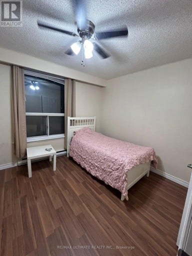 128 ELGIN STREET E, Oshawa (O'Neill), Ontario, L1G1T3