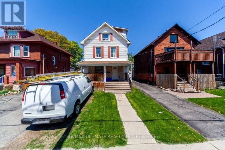 128 ELGIN STREET E, Oshawa (O'Neill), Ontario, L1G1T3
