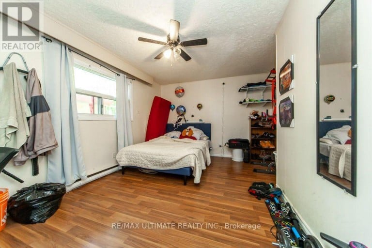 128 ELGIN STREET E, Oshawa (O'Neill), Ontario, L1G1T3