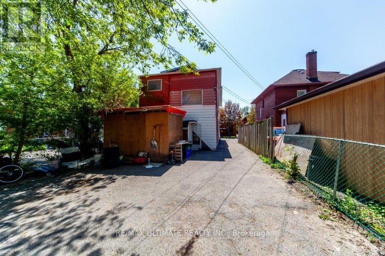 128 ELGIN STREET E, Oshawa (O'Neill), Ontario, L1G1T3