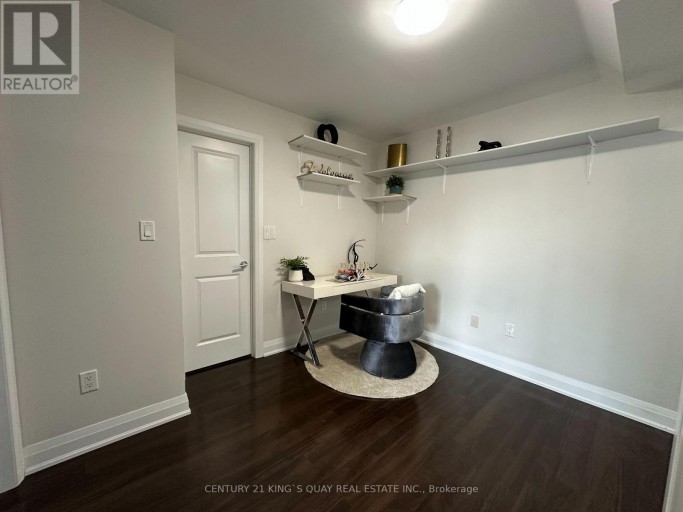 241 - 318 JOHN STREET, Markham (Aileen-Willowbrook), Ontario, L3T0B1