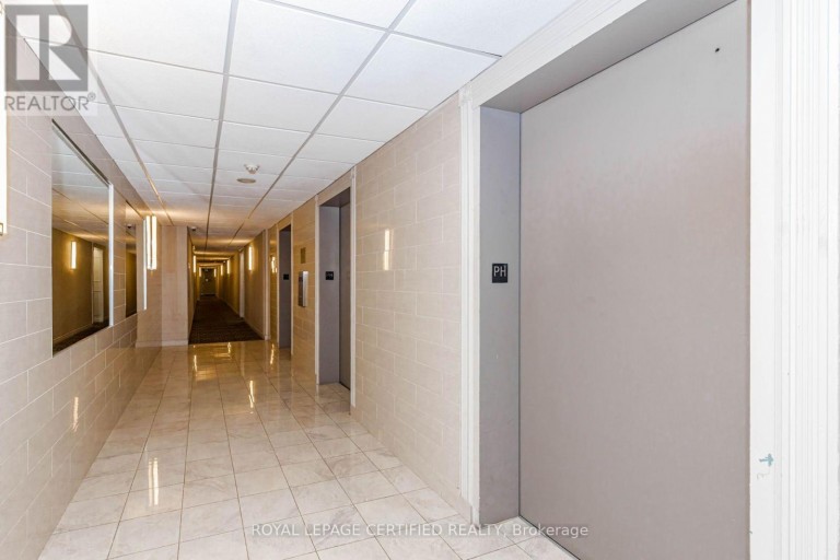 PH15 - 155 HILLCREST AVENUE, Mississauga (Cooksville), Ontario, L5B3Z2