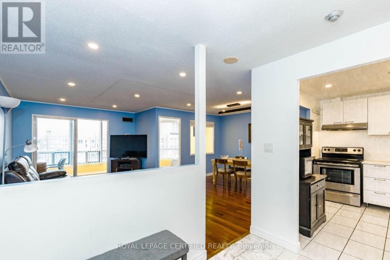 PH15 - 155 HILLCREST AVENUE, Mississauga (Cooksville), Ontario, L5B3Z2