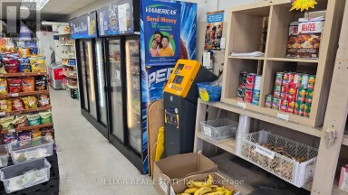 4- 2468 EGLINTON AVENUE W Toronto (Beechborough-Greenbrook) Ontario photo 10