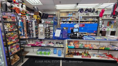 4- 2468 EGLINTON AVENUE W Toronto (Beechborough-Greenbrook) Ontario photo 8