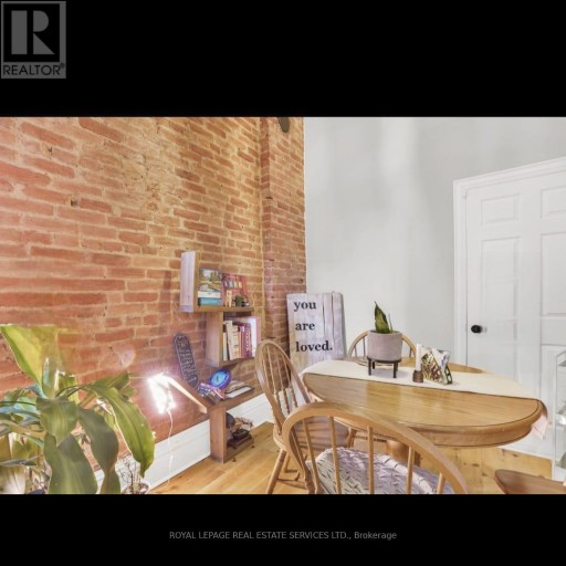 232 KING STREET W, Hamilton (Central), Ontario, L8P1A9
