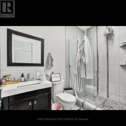 232 KING STREET W Hamilton (Central) Ontario photo 16