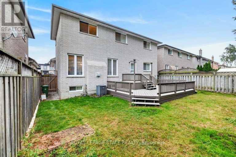 28 GLEN FOREST DRIVE, Hamilton (Red Hill), Ontario, L8K5V8