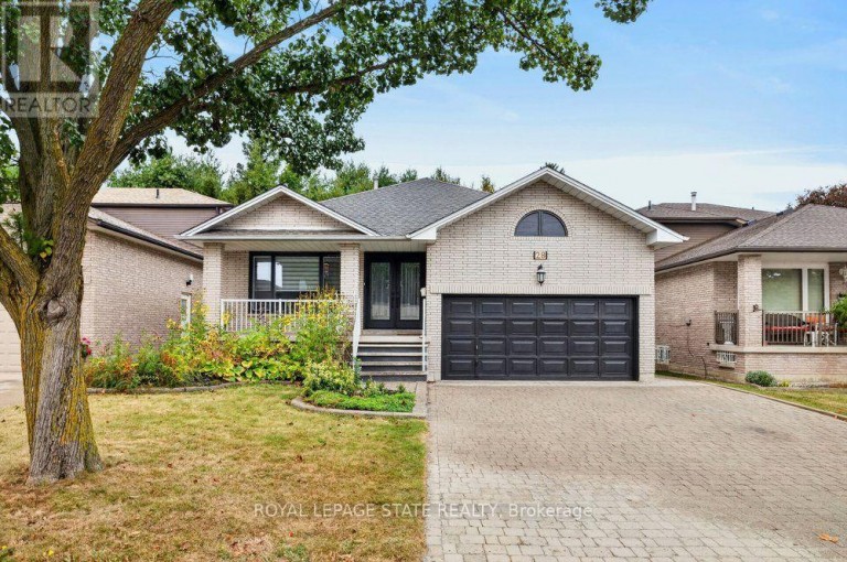 28 GLEN FOREST DRIVE, Hamilton (Red Hill), Ontario, L8K5V8