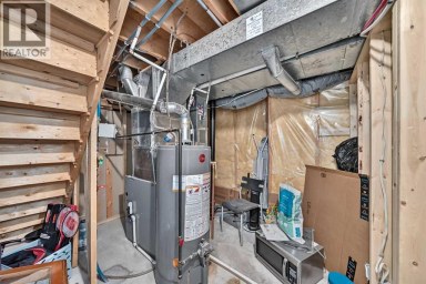 144 Hawkdale Close NW Calgary Alberta photo 39
