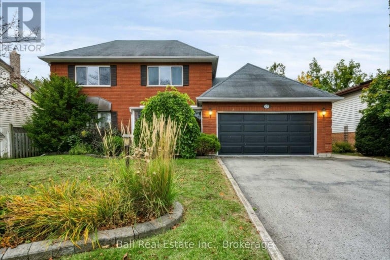 793 HEWITT DRIVE, Peterborough (Monaghan Ward 2), Ontario, K9K2K1