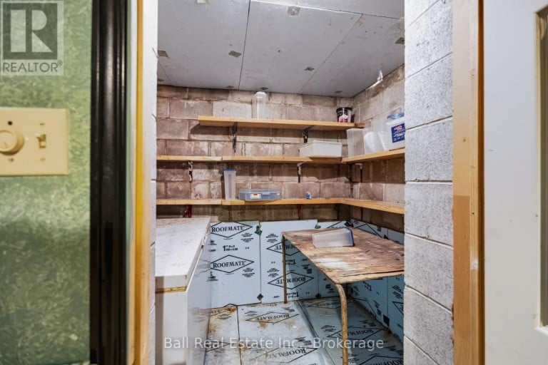 793 HEWITT DRIVE, Peterborough (Monaghan Ward 2), Ontario, K9K2K1