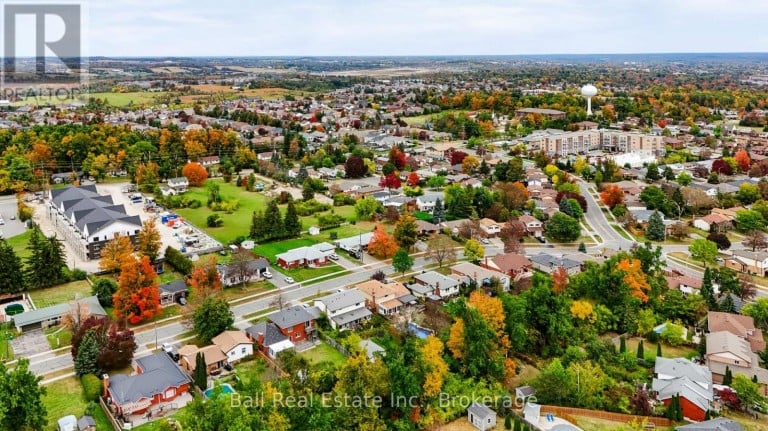 793 HEWITT DRIVE, Peterborough (Monaghan Ward 2), Ontario, K9K2K1