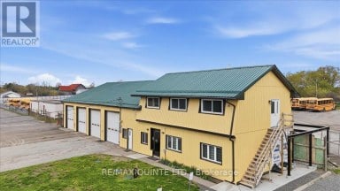 425 BELLEVUE DRIVE Quinte West (Sidney Ward) Ontario photo 1