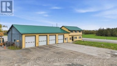 425 BELLEVUE DRIVE Quinte West (Sidney Ward) Ontario photo 3