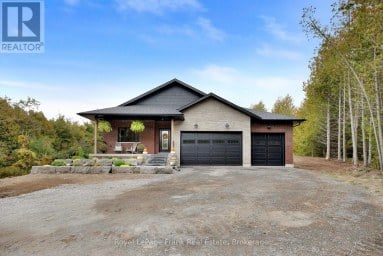 663 FORD CRESCENT Cavan Monaghan (Cavan Twp) Ontario photo 2