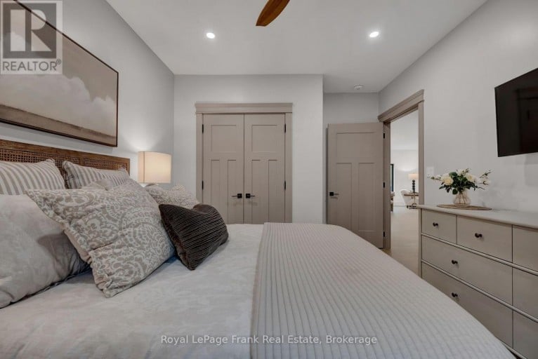 663 FORD CRESCENT, Cavan Monaghan (Cavan Twp), Ontario, L0A1C0