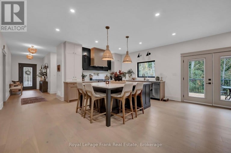 663 FORD CRESCENT, Cavan Monaghan (Cavan Twp), Ontario, L0A1C0
