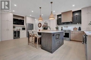 663 FORD CRESCENT Cavan Monaghan (Cavan Twp) Ontario photo 6