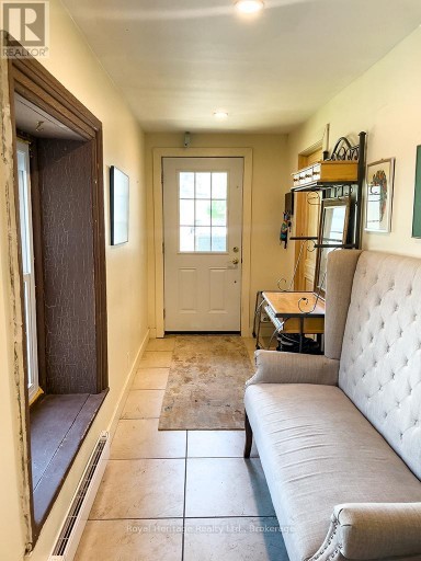 313 FRONT STREET, Belleville (Belleville Ward), Ontario, K8N2Z9