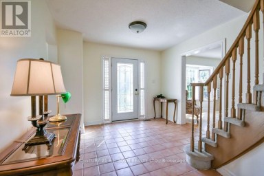 24 GRAND FOREST DRIVE Barrie (Bayshore) Ontario photo 4