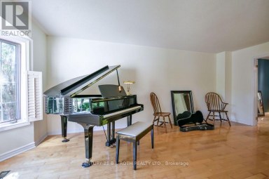 24 GRAND FOREST DRIVE Barrie (Bayshore) Ontario photo 6