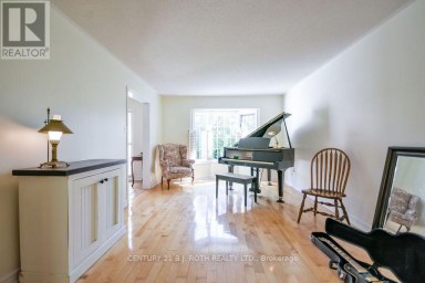 24 GRAND FOREST DRIVE Barrie (Bayshore) Ontario photo 7