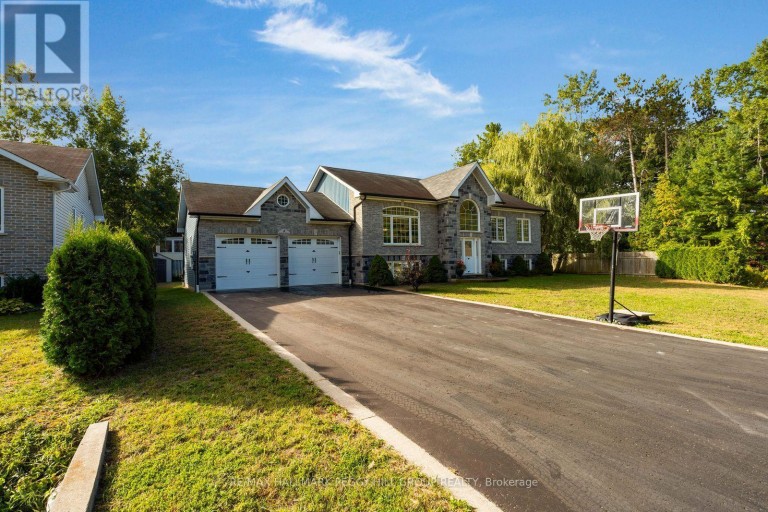 4 FATIMA COURT, Wasaga Beach, Ontario, L9Z1K9