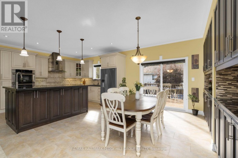 4 FATIMA COURT, Wasaga Beach, Ontario, L9Z1K9