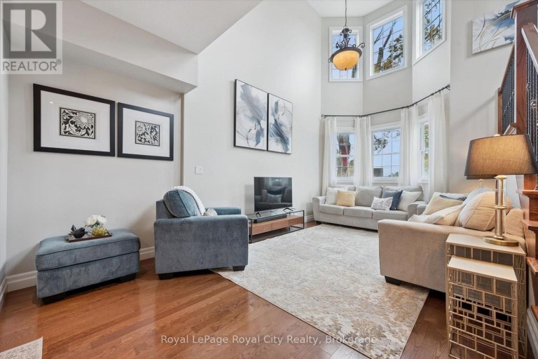 6 - 12 GLASGOW STREET S, Guelph (Downtown), Ontario, N1H4T5