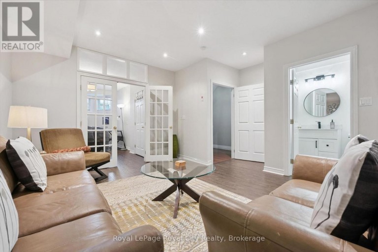6 - 12 GLASGOW STREET S, Guelph (Downtown), Ontario, N1H4T5