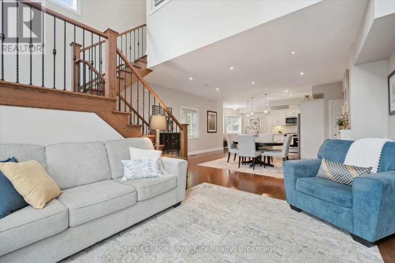 6 - 12 GLASGOW STREET S, Guelph (Downtown), Ontario, N1H4T5